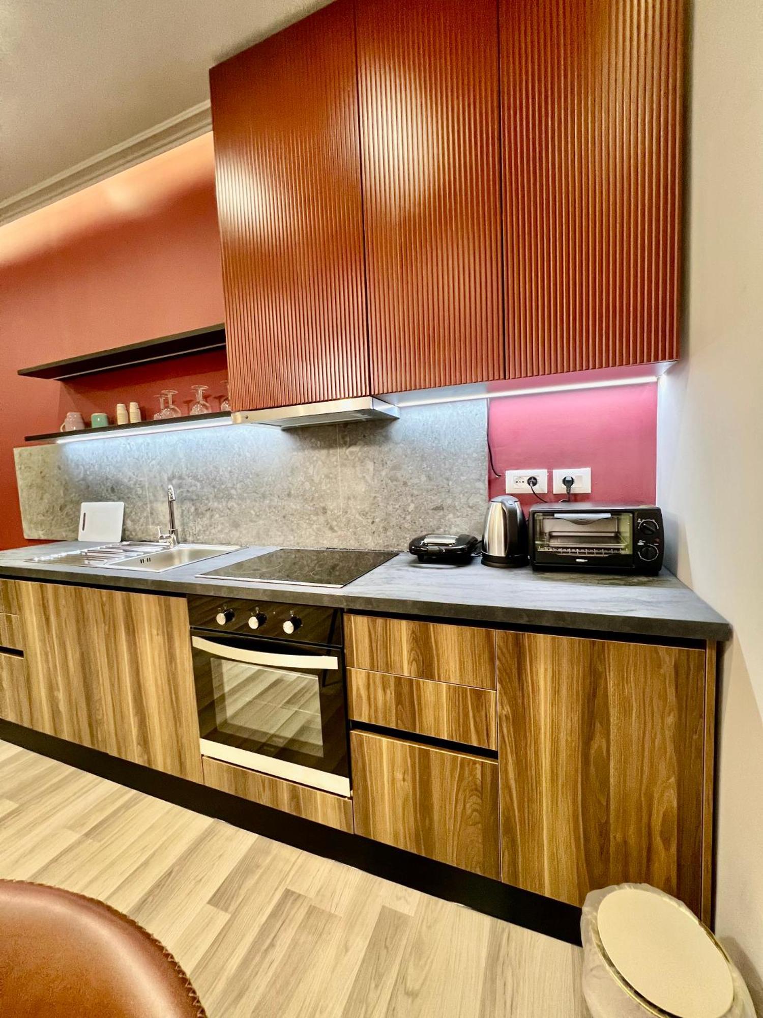 Spiranca Luxury Suites Tirana Zewnętrze zdjęcie